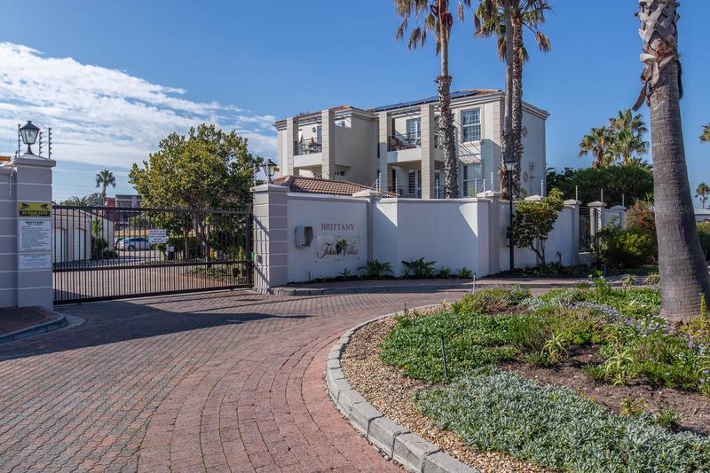 To Let 1 Bedroom Property for Rent in Tokai Western Cape